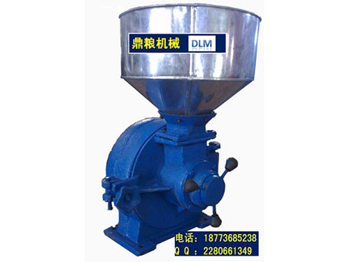 30型磨片式粉碎機(jī)、磨粉機(jī)磨粉機(jī)，磨片式，產(chǎn)量達(dá)1000公斤時(shí),粗細(xì)可調(diào)